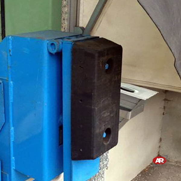 BUMPERS AND BUFFERS | For loading and unloading areas | INDUSTRIAL rubber bumper pads | Bay and vehicle protection | DH