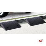 Carica l'immagine nel visualizzatore Galleria, Rampe in gomma per DISLIVELLI | PEDONI e VEICOLI | Ambiente domestico, condomini, urbano, marciapiedi | ANTISCIVOLO | DH-UP | T