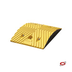 Carica l&#39;immagine nel visualizzatore Galleria, Rallentatori stradali | Modello DH | Centrali o terminali | Dossi artificiali | Dissuasori | Giallo o nero | Velocità massima 50 km/h
